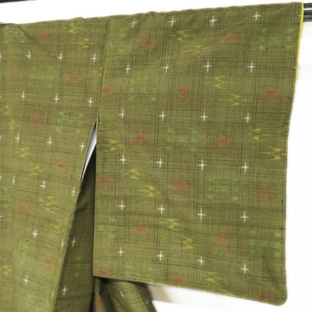 琉球紬 着物 中古 正絹 袷 カジュアル 絣模様 紺色 身丈156cm 裄63cm M きもの北條 A847-4