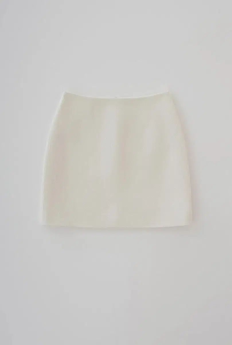 ベニューエット ニーズ スカート クリーム xs SIROKUMA-CORPORATION_COM