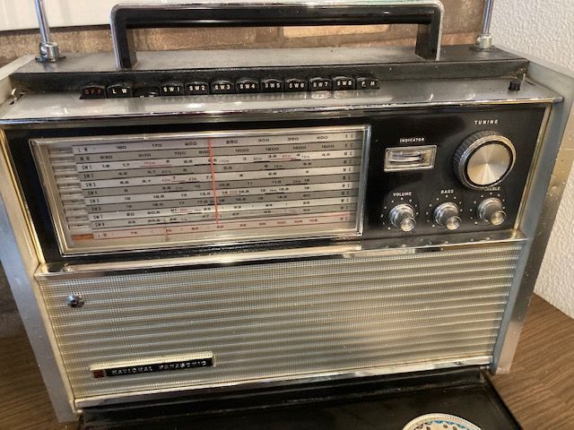 【昭和レトロ】【激レア品】National RF-5000B ラジオ 昭和レトロ】【激レア品】National RF-5000B ラジオ - メルカリ