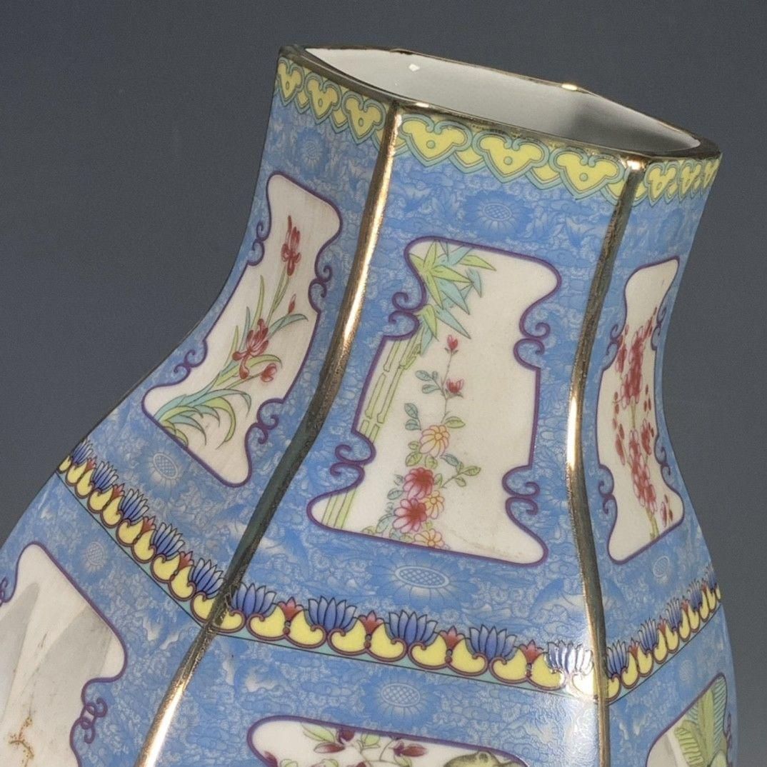 清代パステル蒔絵十二支六角尊瓶  景徳鎮 陶磁器 装飾品 現代工芸品美術品 置物 清代パステル蒔絵十二支六角尊瓶 景徳鎮 陶磁器 装飾品 現代工芸