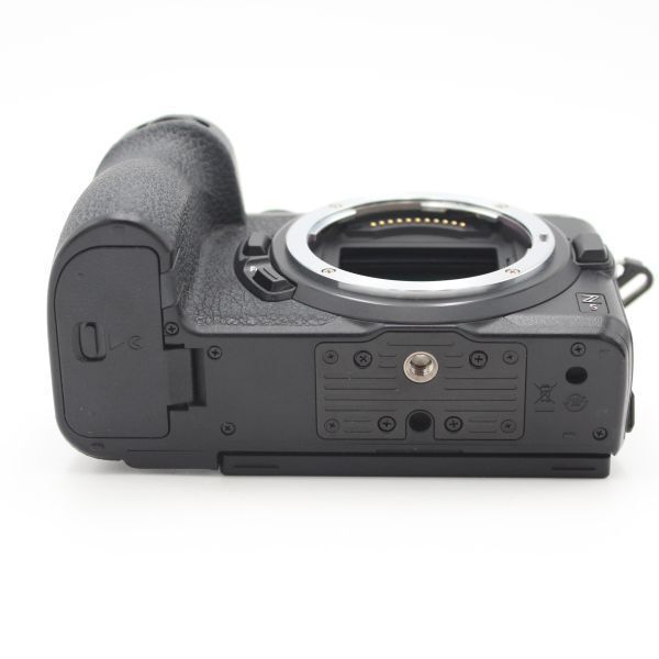 ミラーレス一眼カメラ Z