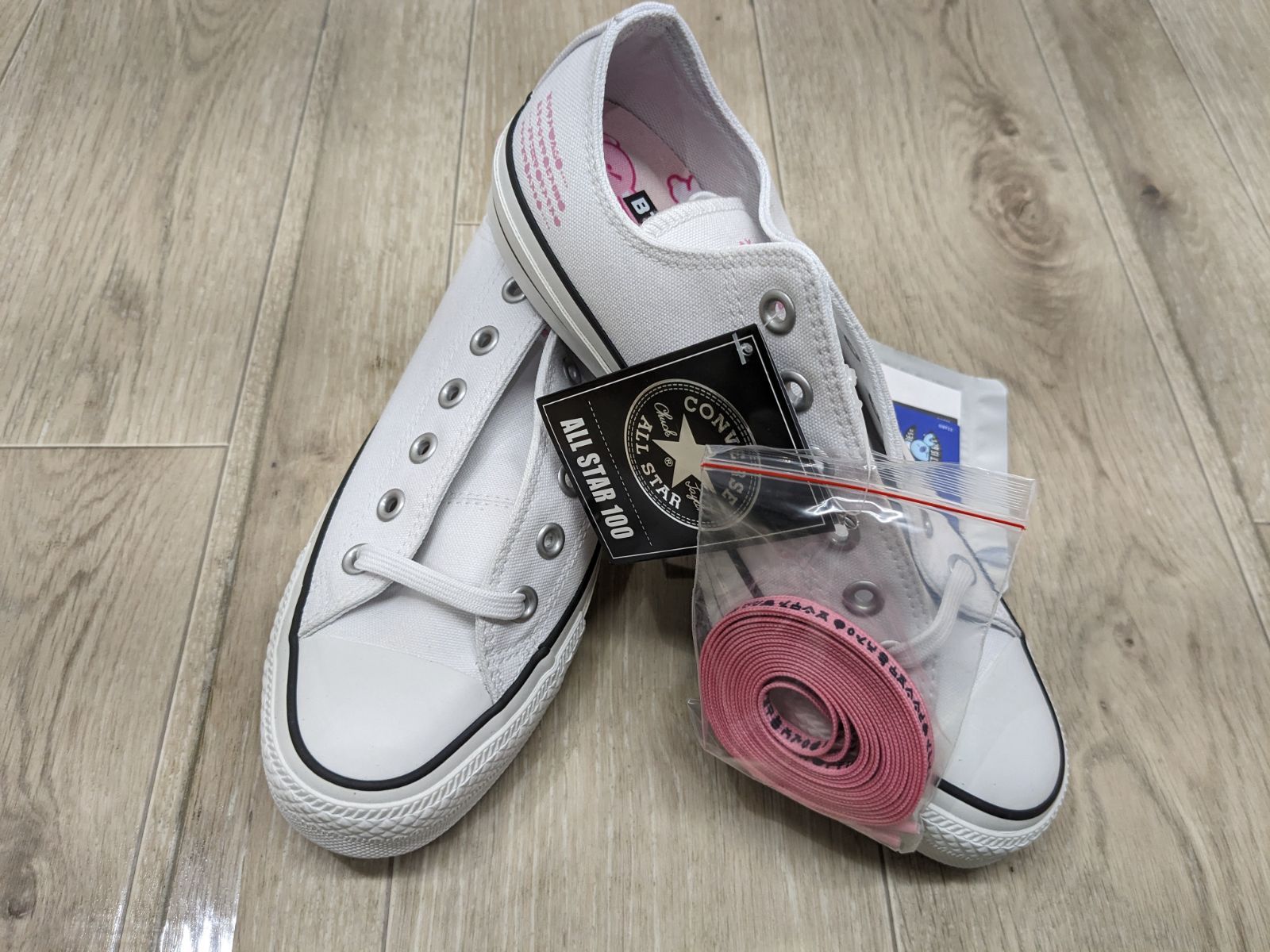 CONVERSE×BT21コラボスニーカー25cm【F1013-007】 - メルカリ