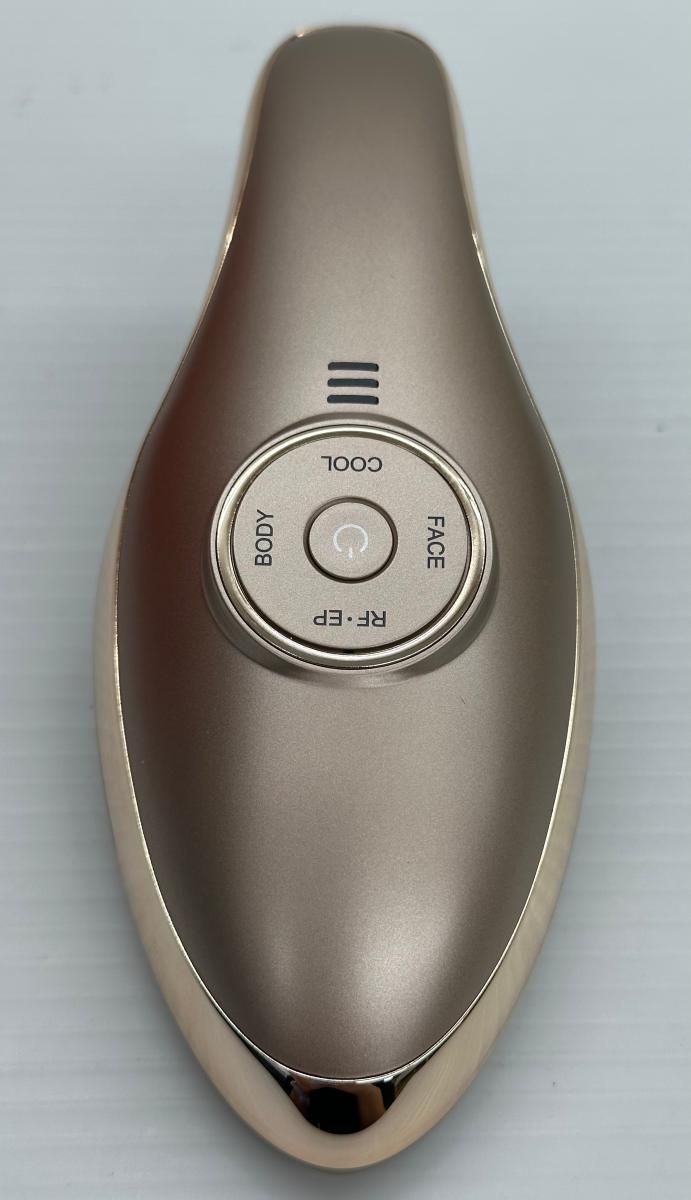 中古品】MEラボン・エクラ 美顔器 ECL-02 IKKO (2509252) - メルカリ