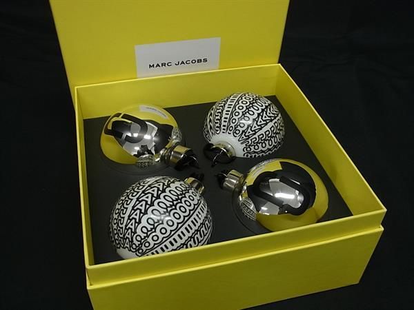 □新品同様□ MARC JACOBS マークジェイコブス ボール オーナメント