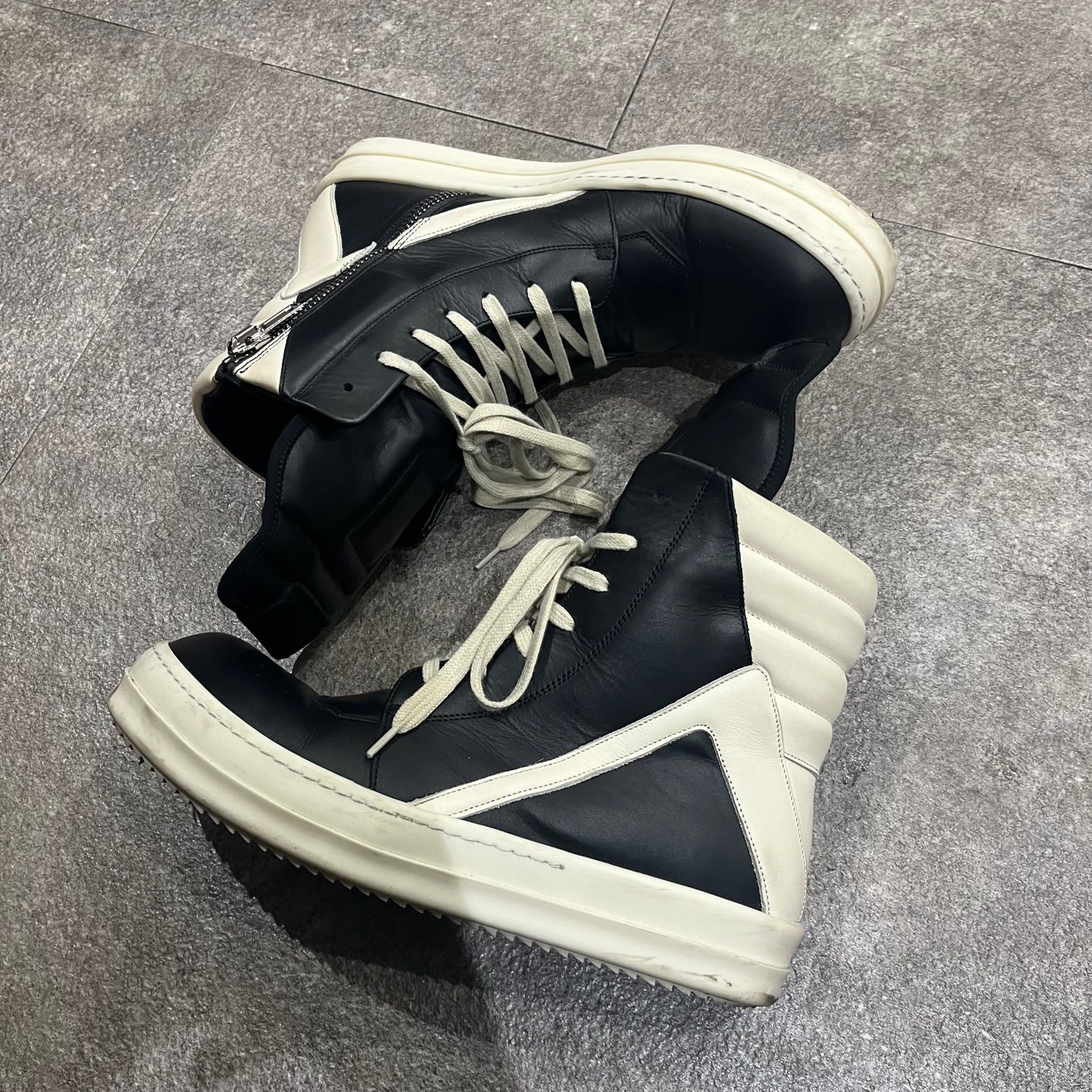Rick Owens RA02E0745LBAPA09 関税送料込 定価160600円 国内正規 Rick Owens GEOBASKET RU02C7894LPO ジオ