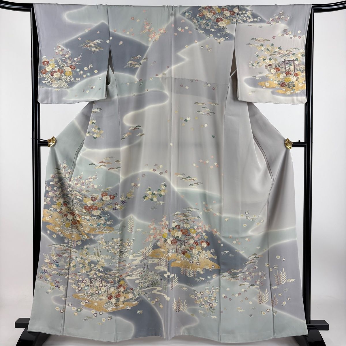 訪問着 身丈163.5cm 裄丈66cm M 袷 松竹梅 家屋 金糸 金彩 灰色 正絹 名品 一つ紋