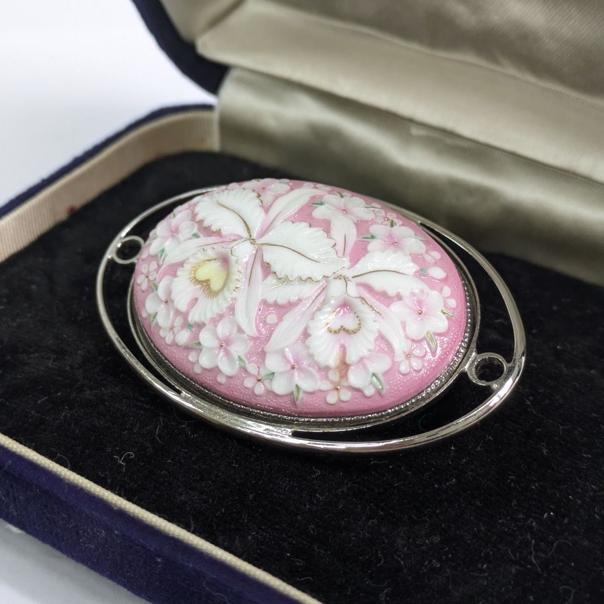 日本製ヴィンテージ 俊兼 トシカネ 有田焼 焼き物 ブルーフラワー 花