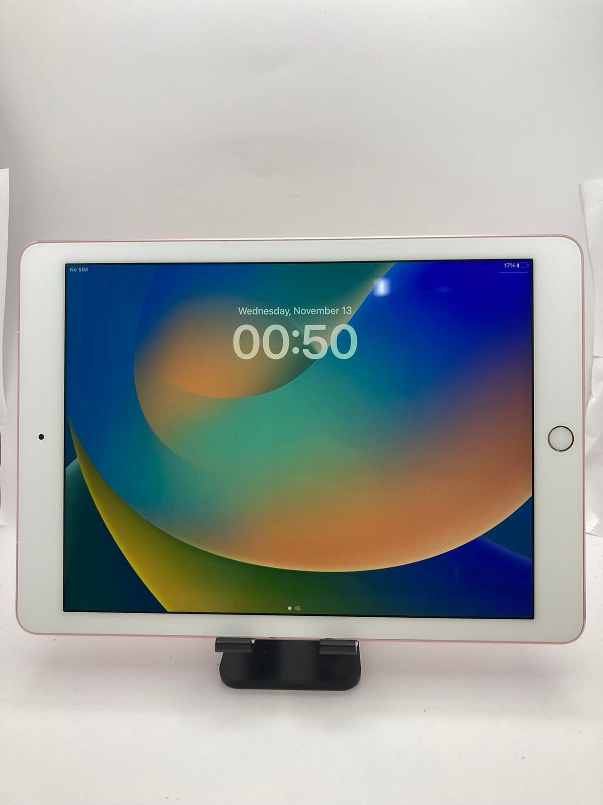 送料無料 iPad Pro 9.7インチ SIMフリー 32GB スペースグレイ Wi-Fi+Cellular アップル アイパッド プロ 高性能 本体 iPad Pro 9.7インチ32GB Simフリー wifi cellular