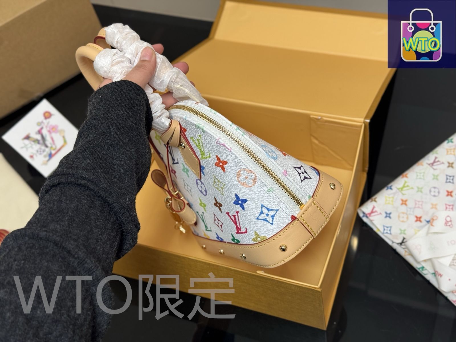 【週末限定値下げ】Louis Vuitton ホワイト/マルチカラー 今日特価】Louis Vuitton White Multicolore Alma Bag・ルイ