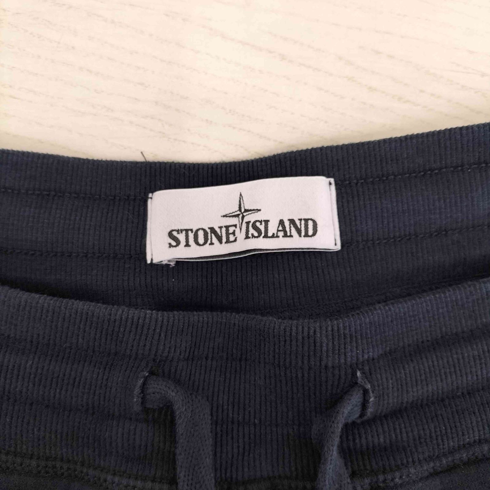 ストーンアイランド