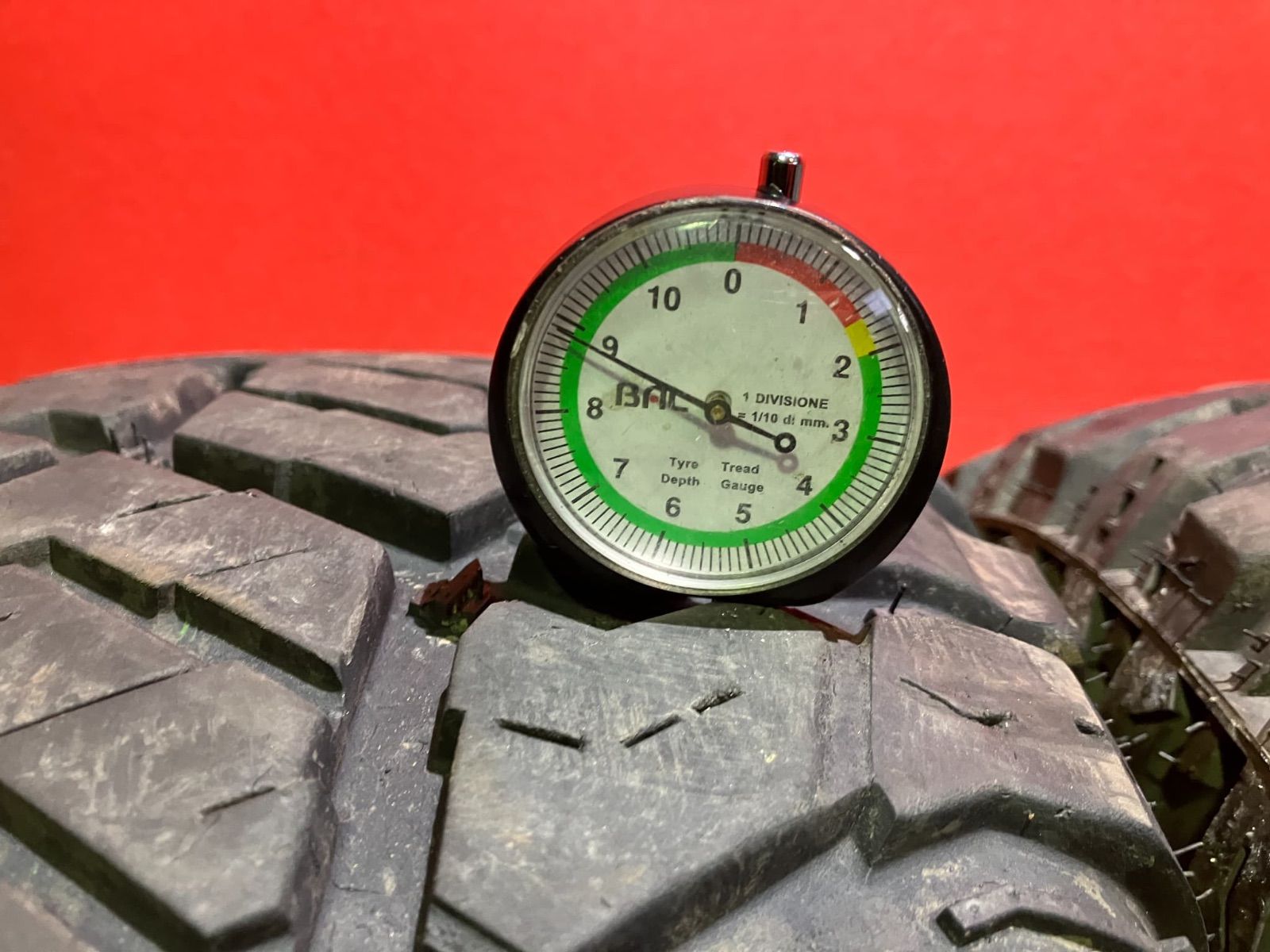 サマータイヤ 265|65R18