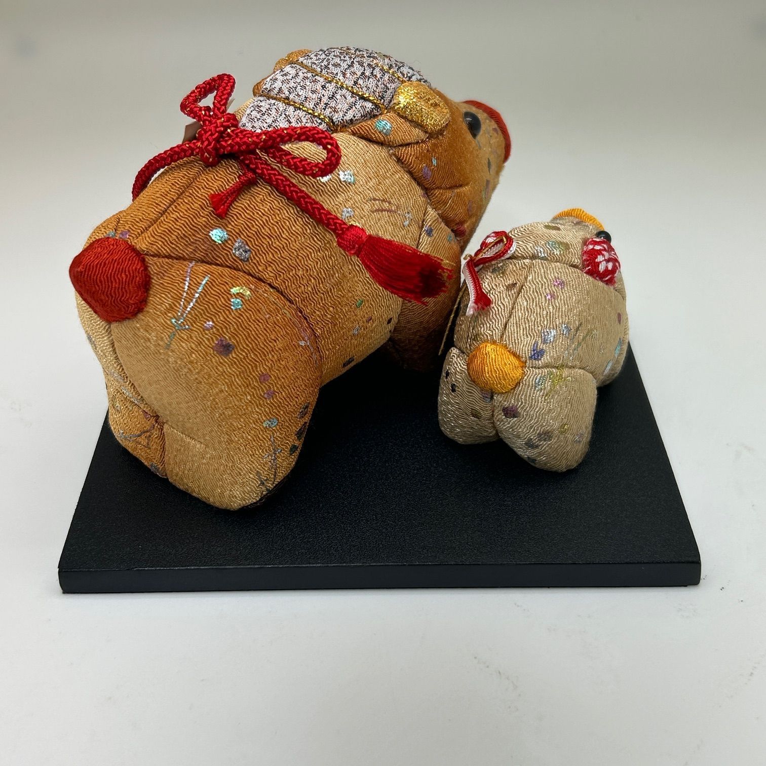 商品番号MS-ETO12-2】木目込み人形 干支シリーズ 猪 - メルカリ