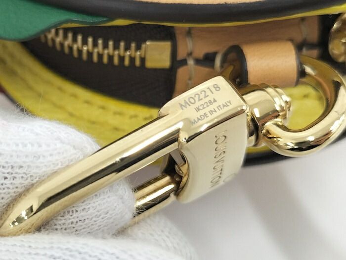 ほぼ未使用✨ BURBERRY バーバリー キーケース 4連 ノバチェック 黒 BURBERRY バーバリー キーケース /4連キーケース レディース