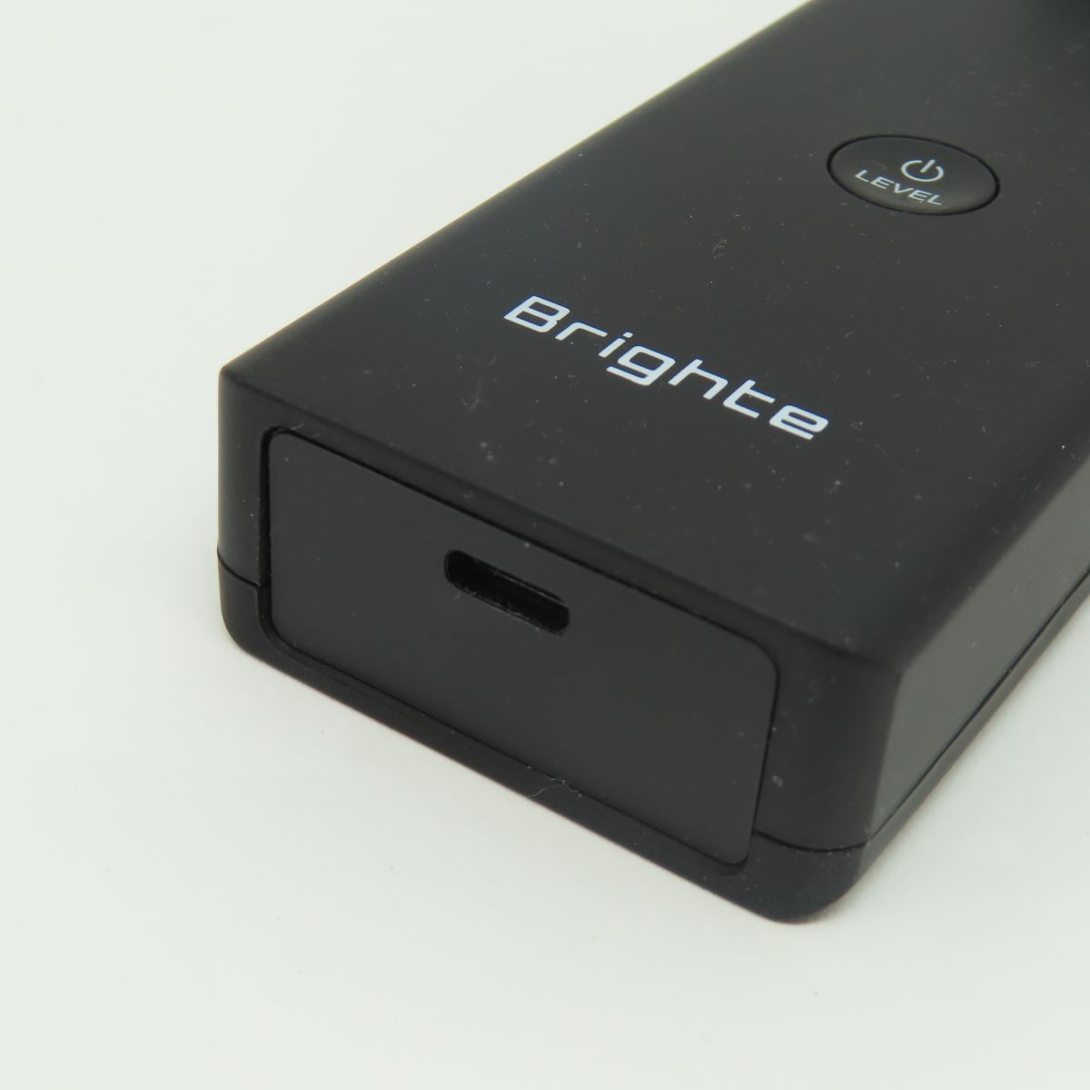 早い者勝ち】Brighte 美顔器 エレキブラシBRT-FS145B 楽天市場】【中古