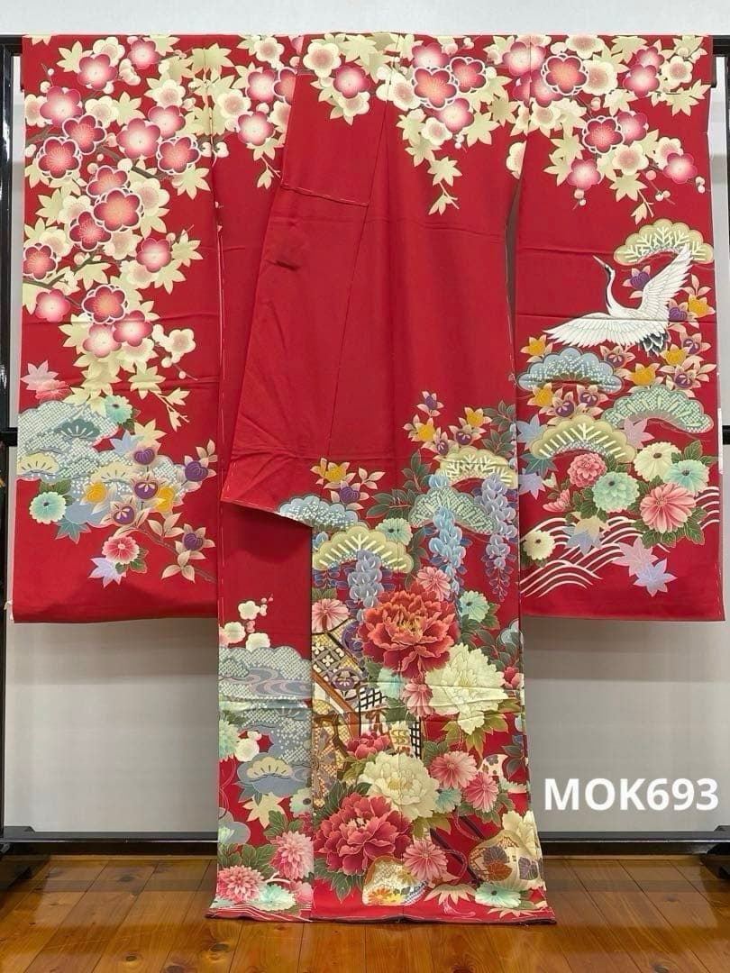 振袖 仮絵羽 正絹 京友禅 刺繍 金駒 金彩 未仕立て品 八掛付き MOK693 振袖 仮絵羽 正絹 京友禅 刺繍 金駒 金彩 ちりめん 未仕立て品 八掛