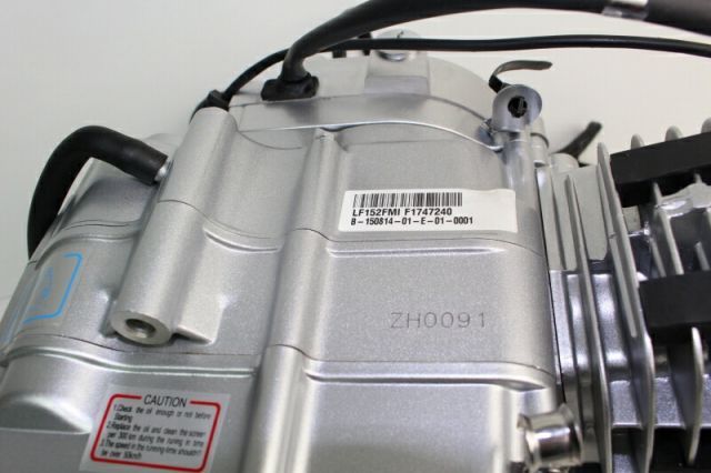 125ccエンジンセル始動方式クラッチレバーなし