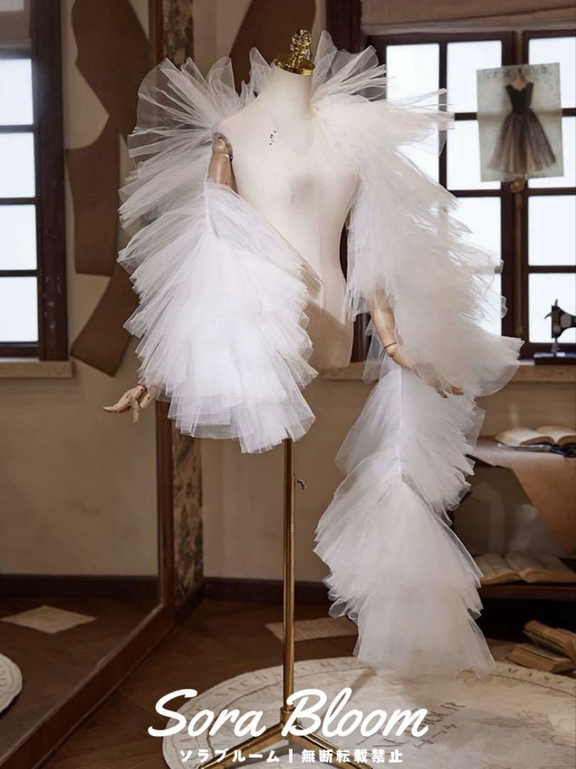 ソフトチュールのフリルがゴージャスなショール ホワイト