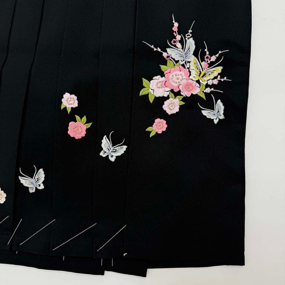 袴 S size 紐下丈87cm 行灯袴 卒業袴 女性用袴 刺繍 黒 中古 4709