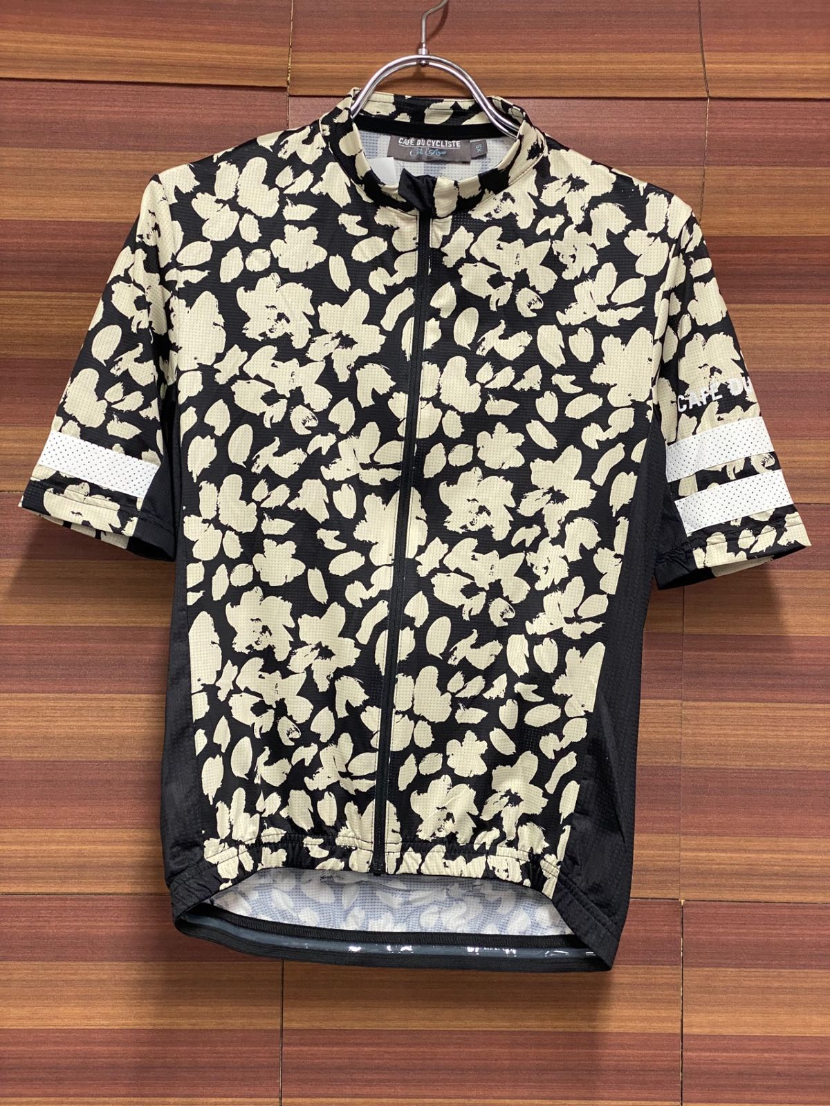 IU267 カフェドシクリステ Cafe du Cycliste FLORIANE Man 半袖 注文