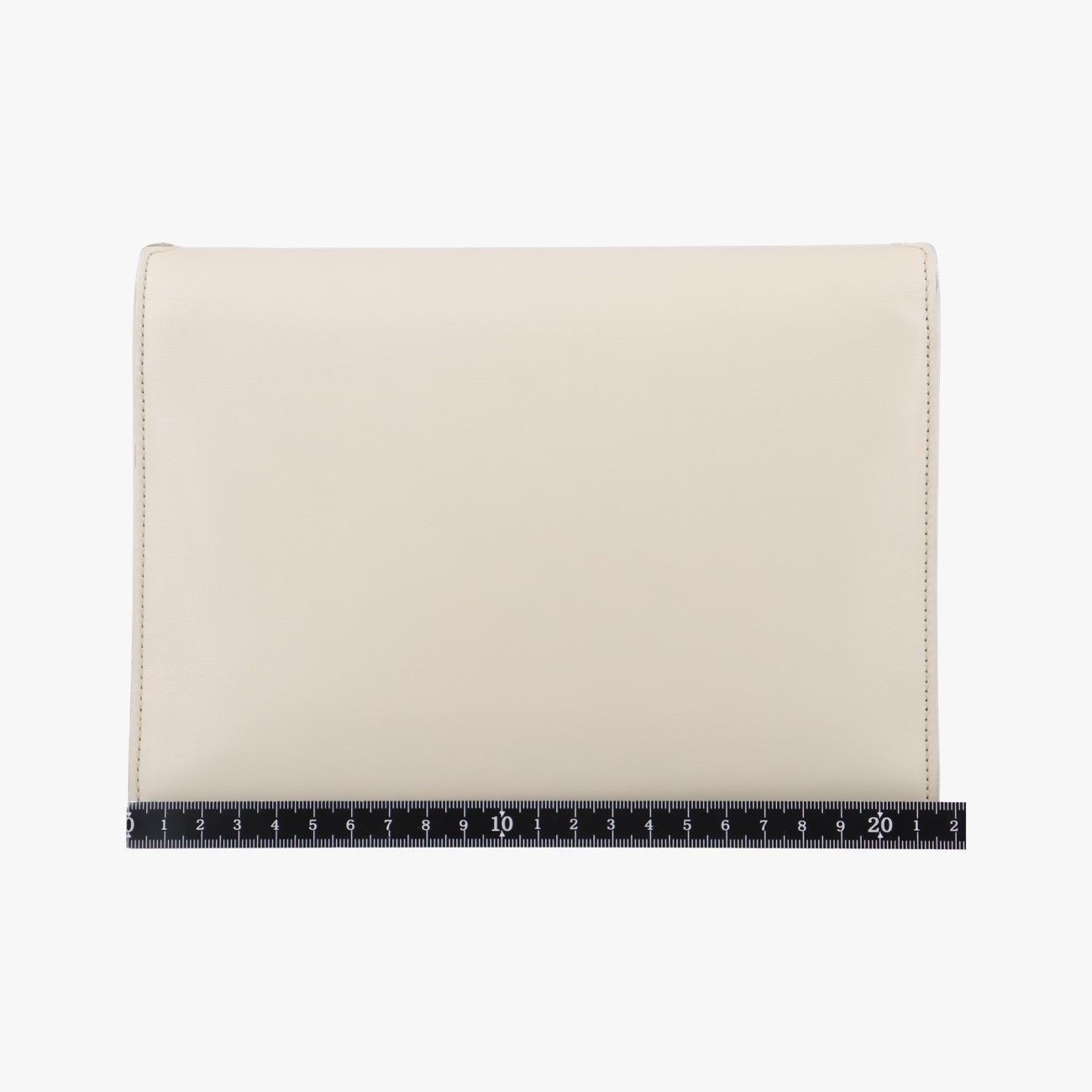 イヴサンローランYves Saint Laurentカサンドラホワイトレザー532750ARS532750.0818