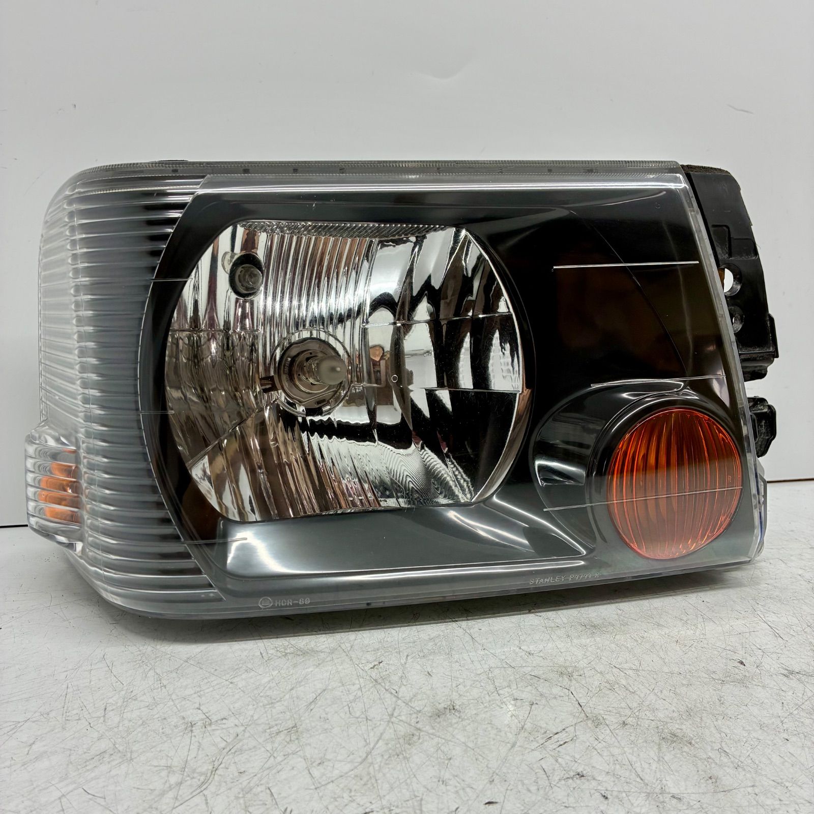 ミニキャブ　ヘッドライト左右　　　　　 U61/U62 慶虎 ヘッドライトカバー☆ミニキャブトラック U61T/U62T 後期
