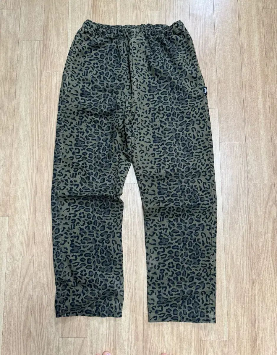 STUSSY ステューシー レオパード ビーチパンツ m