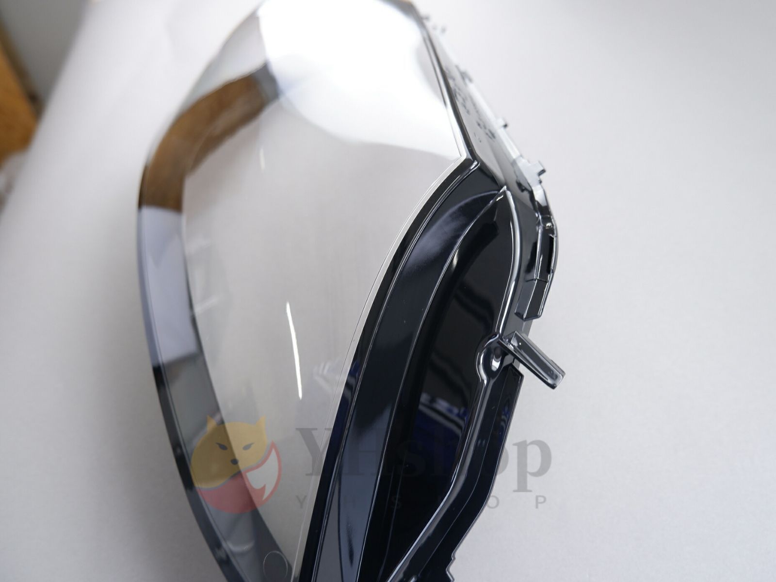 ベンツ W205 Cクラス ヘッドライト 曇り除去 クリーナー ヘッドライトレンズ ヘッドライト レンズ カバー リペアレンズ 交換 リペア レンズ 曇り 汚れ 黄ばみ ひび割れ 交換で に