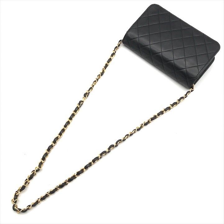 美品 CHANEL シャネル ココマーク ミニ マトラッセ ラムスキン  