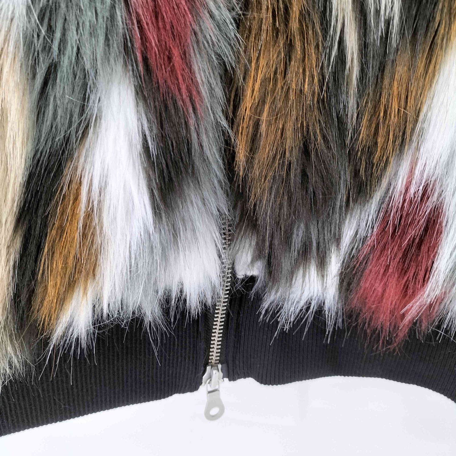 No ID. ノーアイディー MIXフェイクファーフーデッドBLZ 送料込み