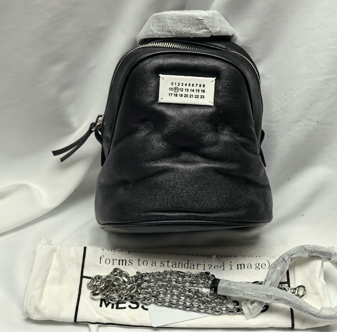 Maison Margiela 黒のミニリュックサック