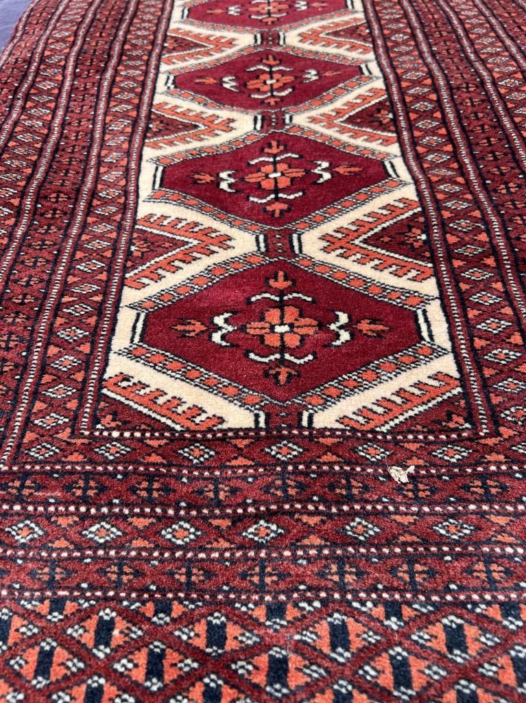 レッド ペルシャ絨毯