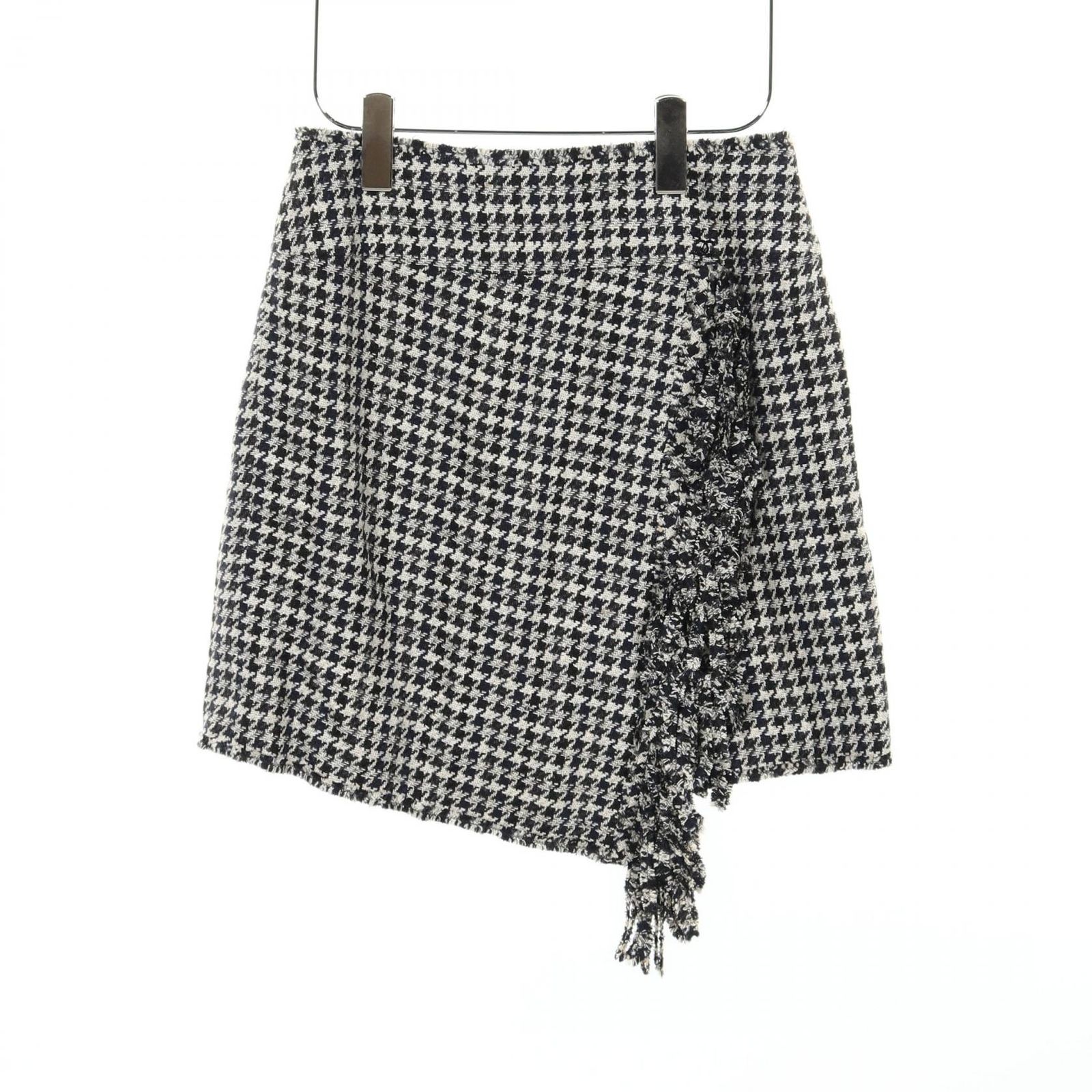 シャネル　3段フリル　ラメ入り　スカート　正規品 シャネル3段フリルラメ入りスカート正規品