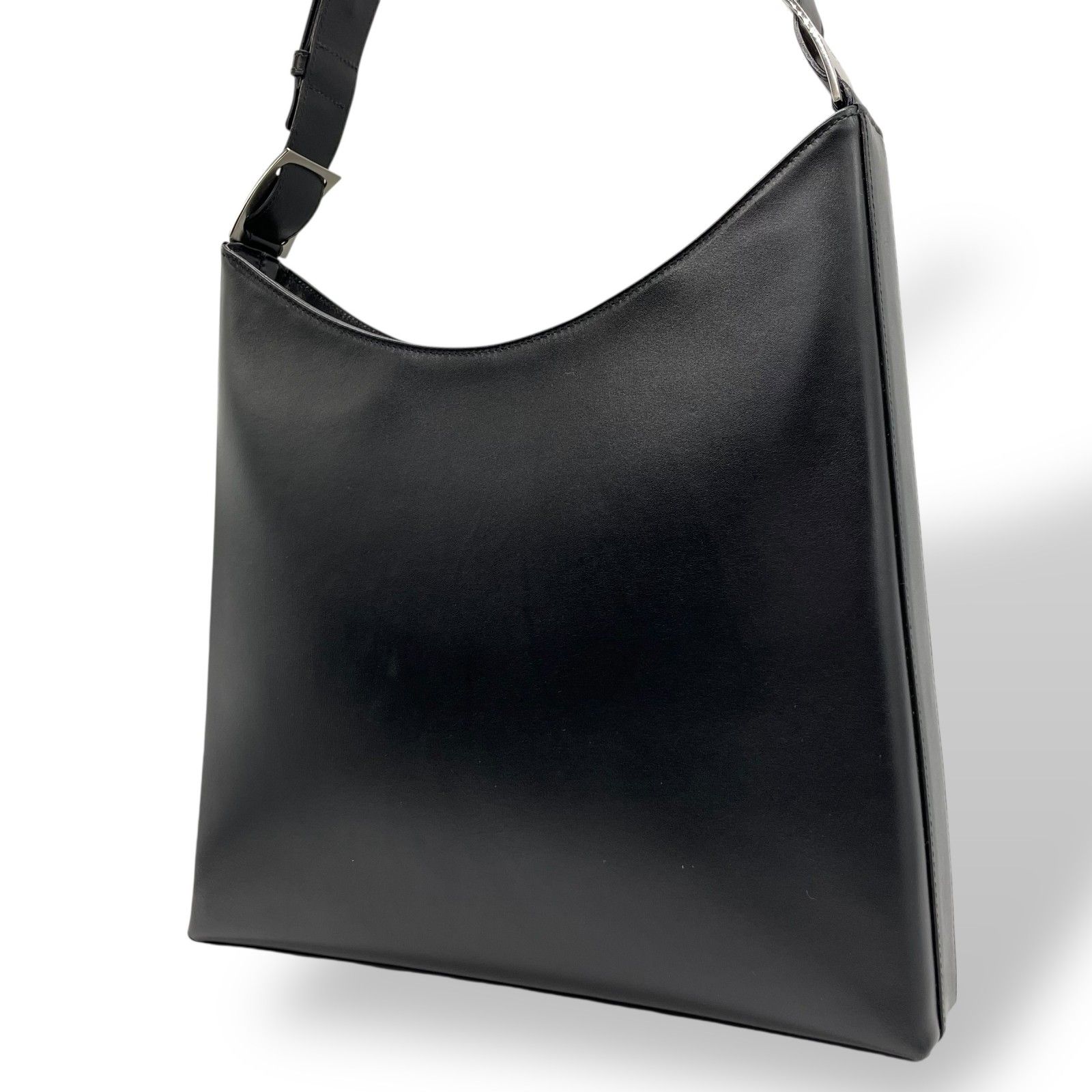 極美品 サルヴァトーレ フェラガモ Salvatore Ferragamo ヴァラ 極美品 サルヴァトーレ フェラガモ Salvatore Ferragamo ヴァラ