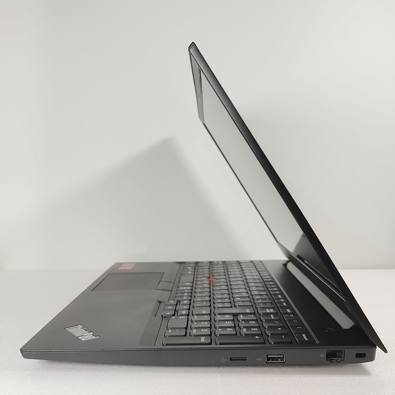 Lenovo ThinkPad E595 Ryzen3 搭載 Lenovo ノートPC｜ThinkPad E595 Ryzen3 メモリ8GB SSD256GB+HDD500GB