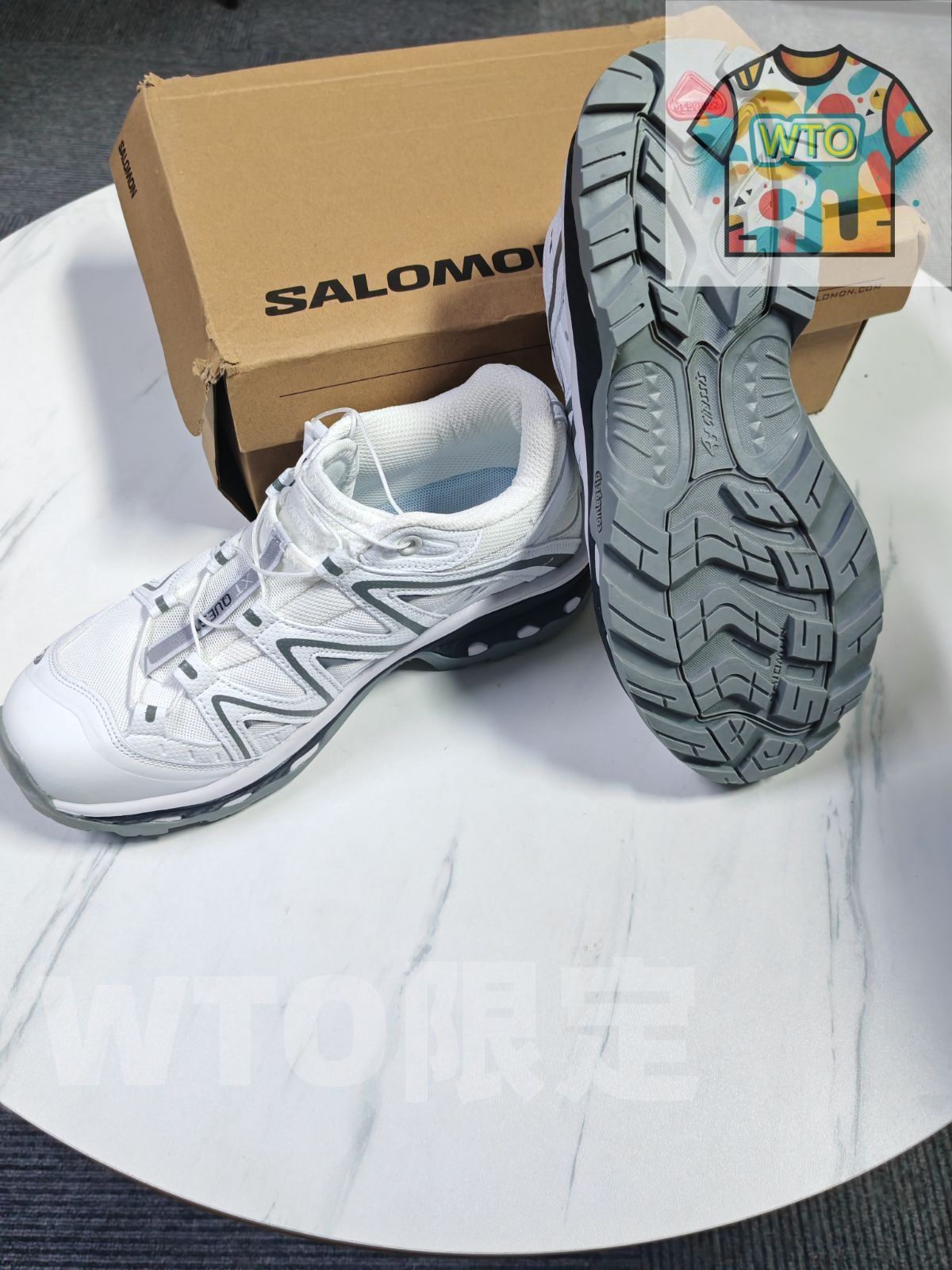SALOMONサロモン XT-Quest ファブリックレザー ローカット