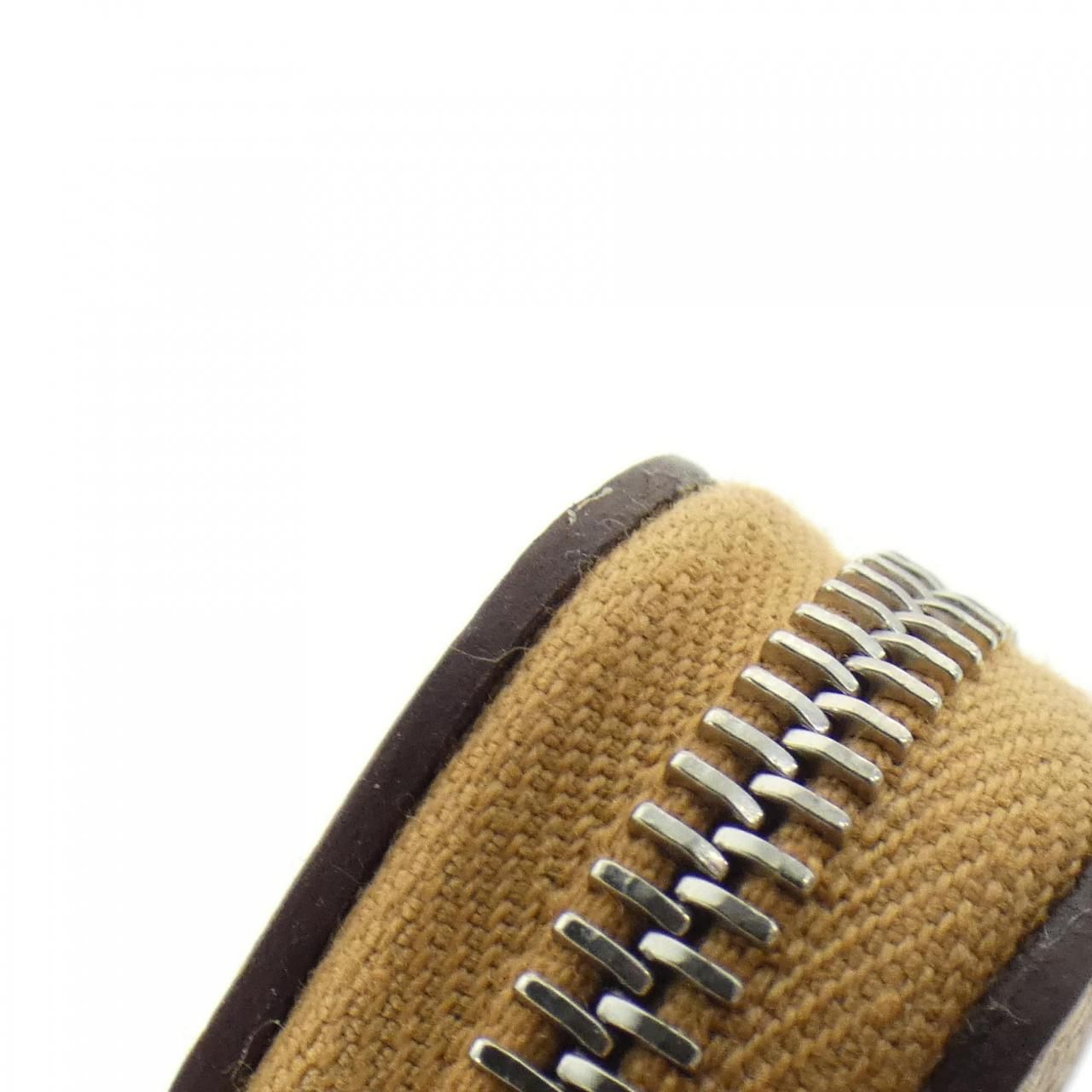 未使用品】エルメス AUNAGE RODEO DES COWGIRLS シルク イン  