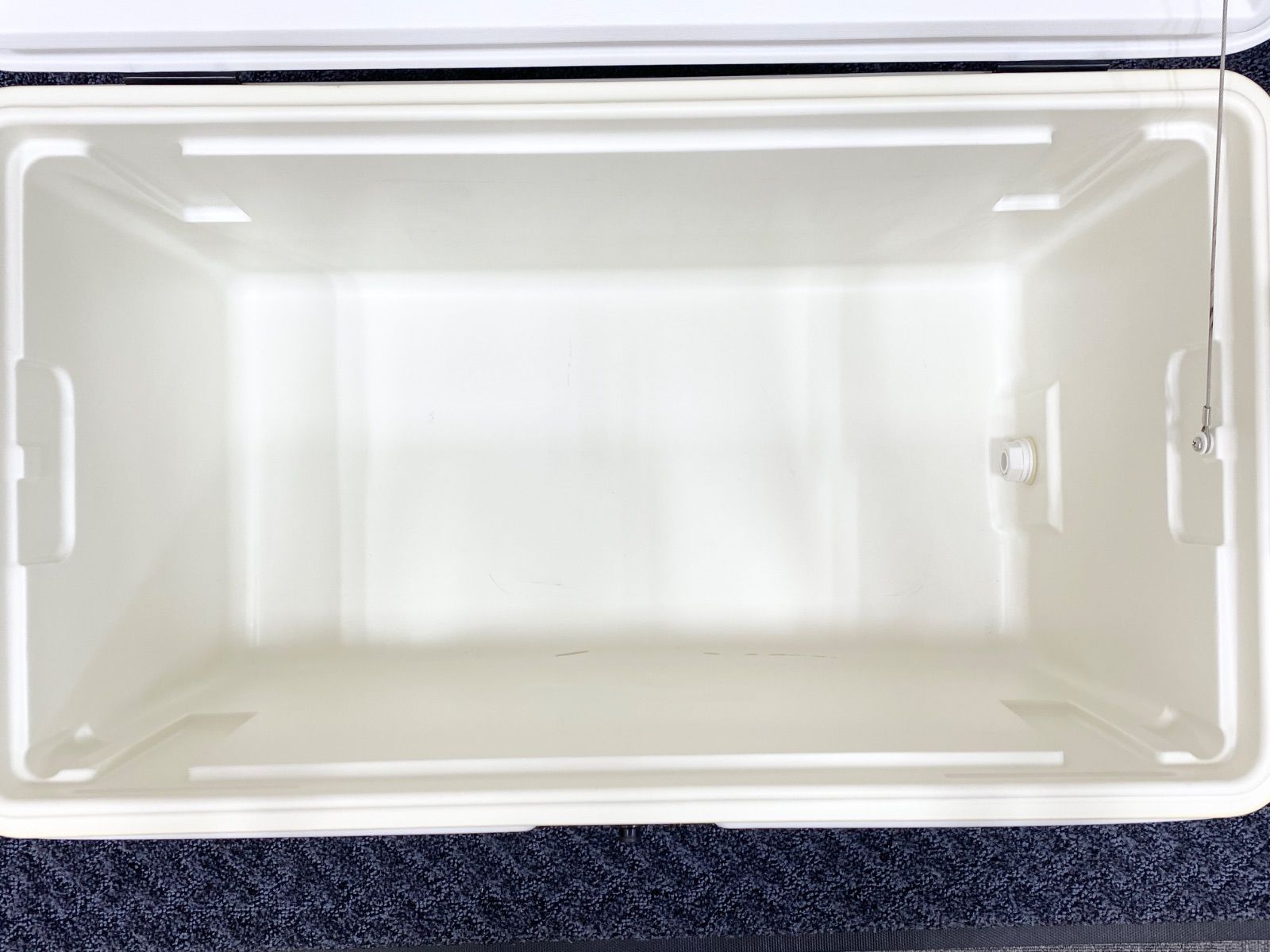 igloo イグルー クーラーボックス 68L HRDEVELOPMENT_JP