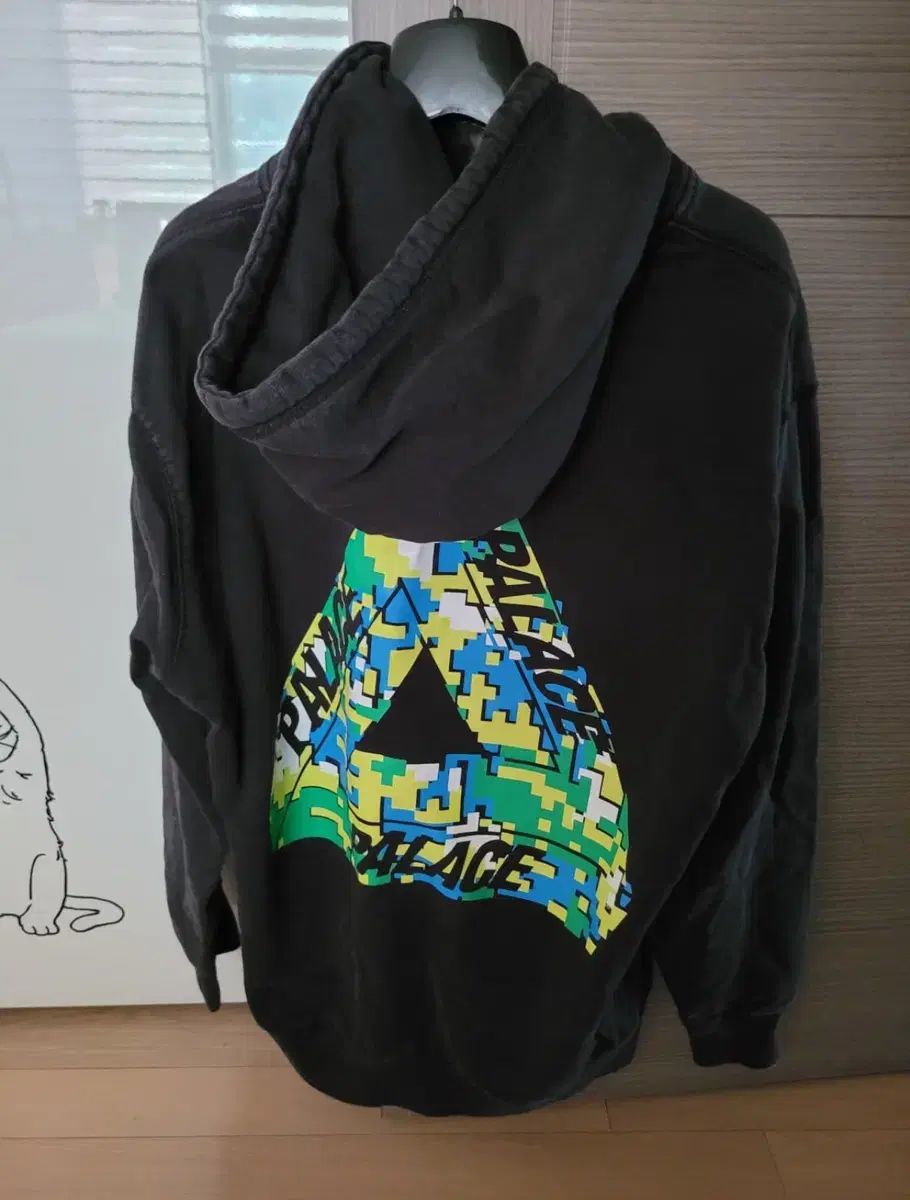 PALACE(パレス) リアクト トリパグ フード PALACE(パレス) リアクト トリパグ フード - メルカリ