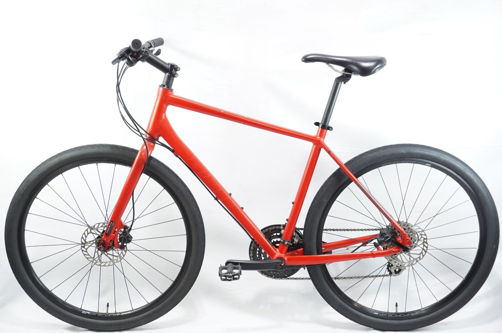 GIANT ジャイアント GRAVIER DISC 2025年モデル クロスバイク | バイチャリ中目黒店