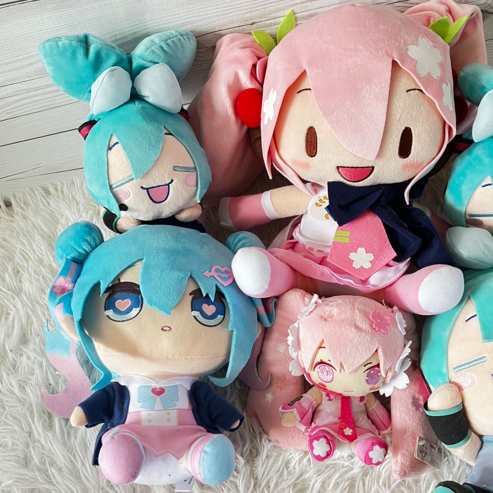 初音ミク Precialityモアプラスぬいぐるみ桜ミク SAKURA MIKU