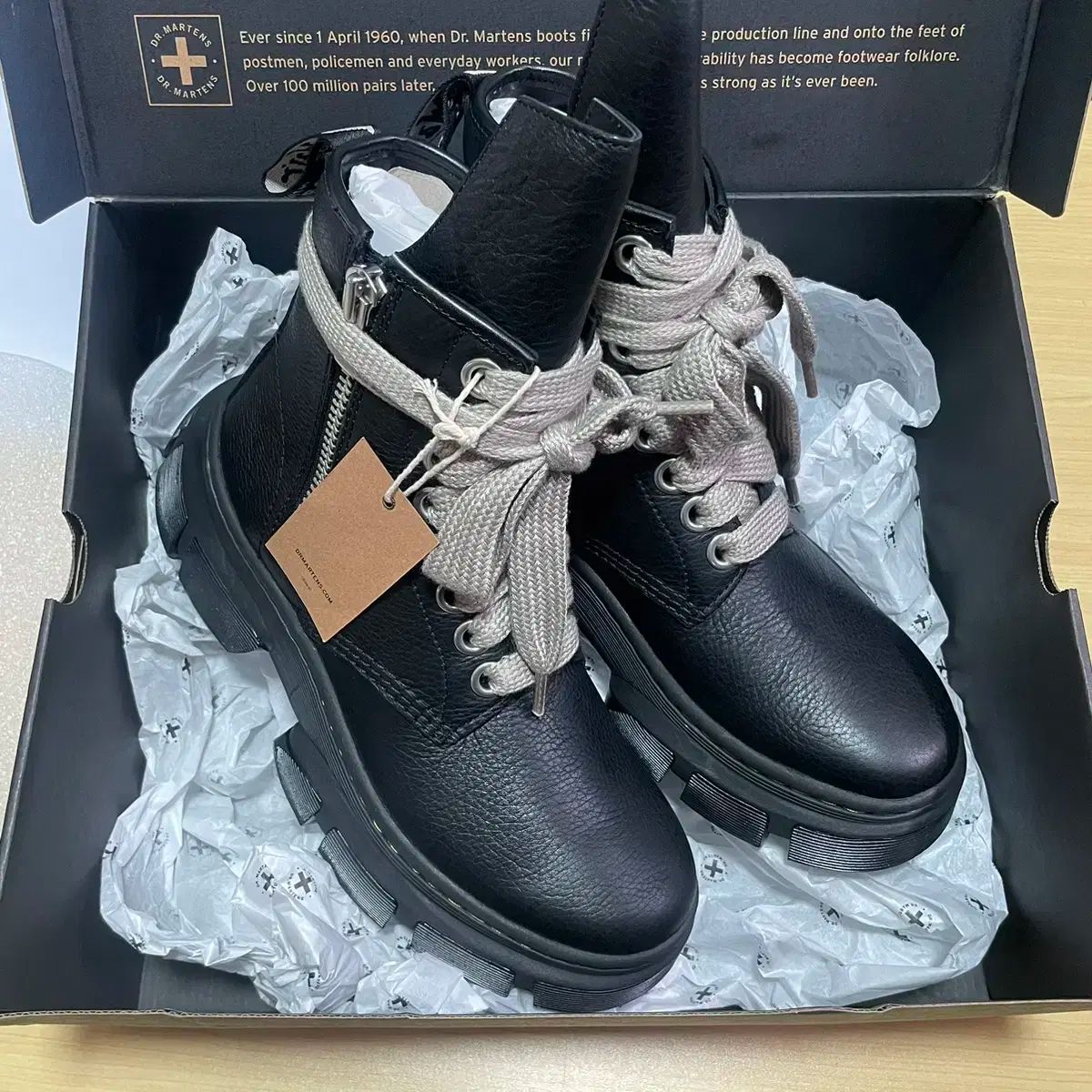 【雷市場（ポンジャン）商品韓国直送】270 新品 DR. MARTENS(ドクターマーチン) RICK OWENS(リックオウエンス) 1460 ジャンボレース ブーツ