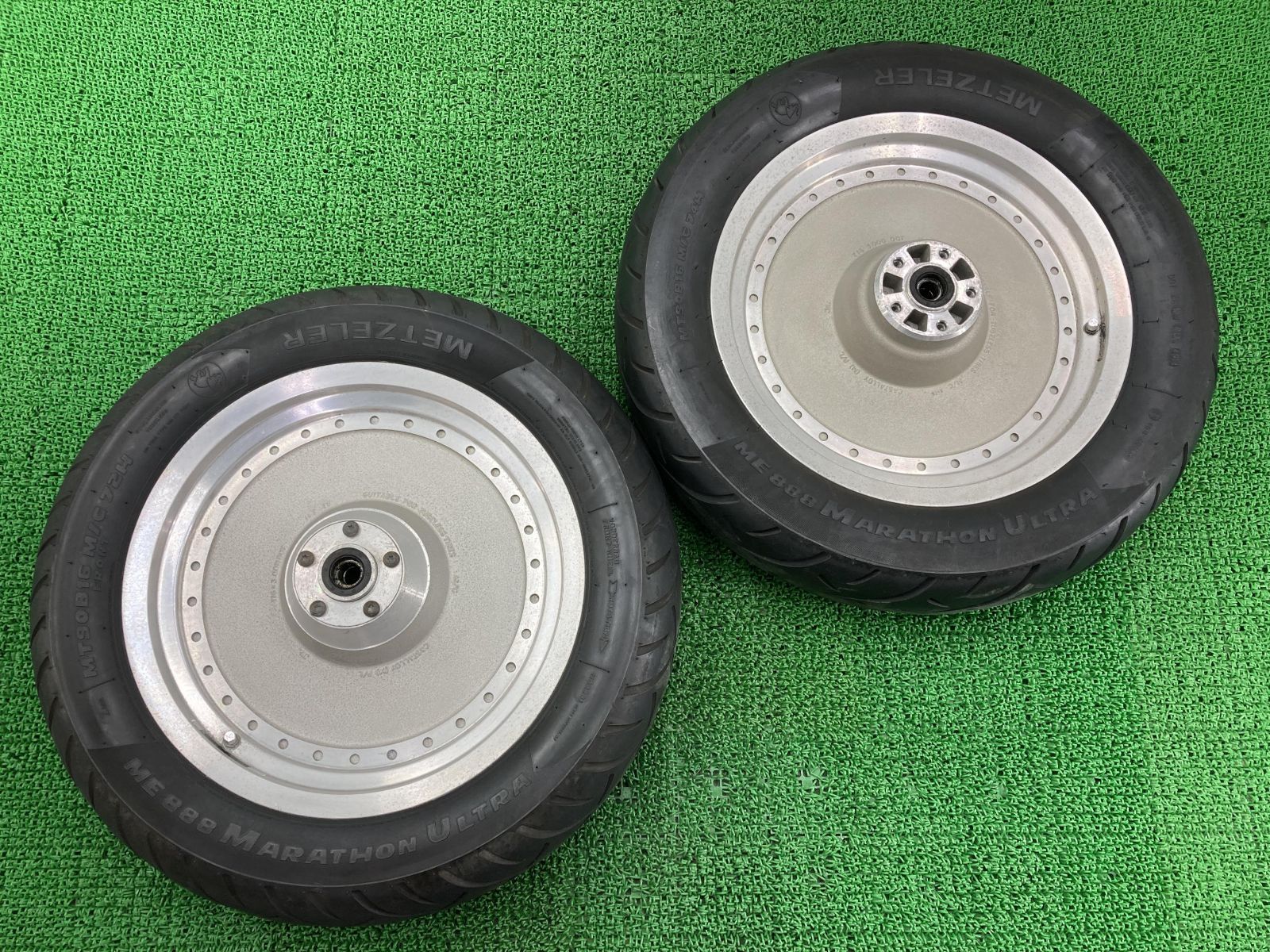 FLSTF ホイール 前後 T16×3.00D DOT ハーレー 純正 中古 バイク 部品