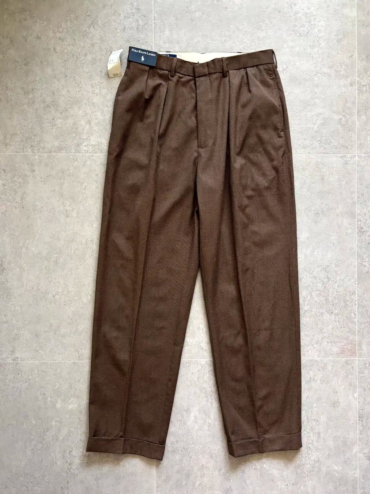 ポロ Ralph