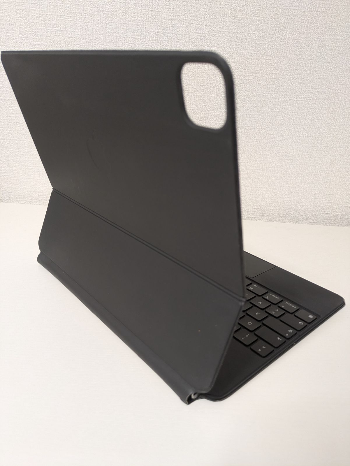 Magic Keyboard 12.9インチiPad Pro Air 12.9 13インチ用 ドイツ語版 ブラック Apple純正品 動作 済 A1998