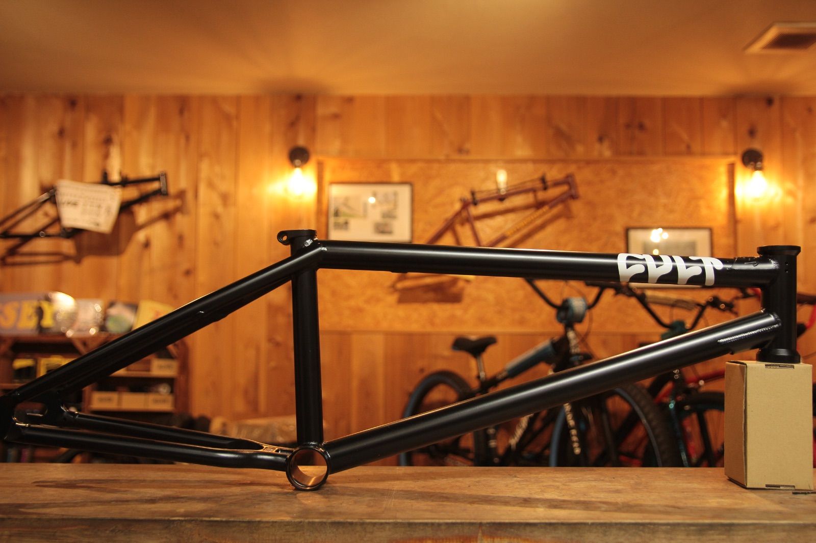 CULT Heaven's Gate Begin Frame / black 20.75 bmx - メルカリ