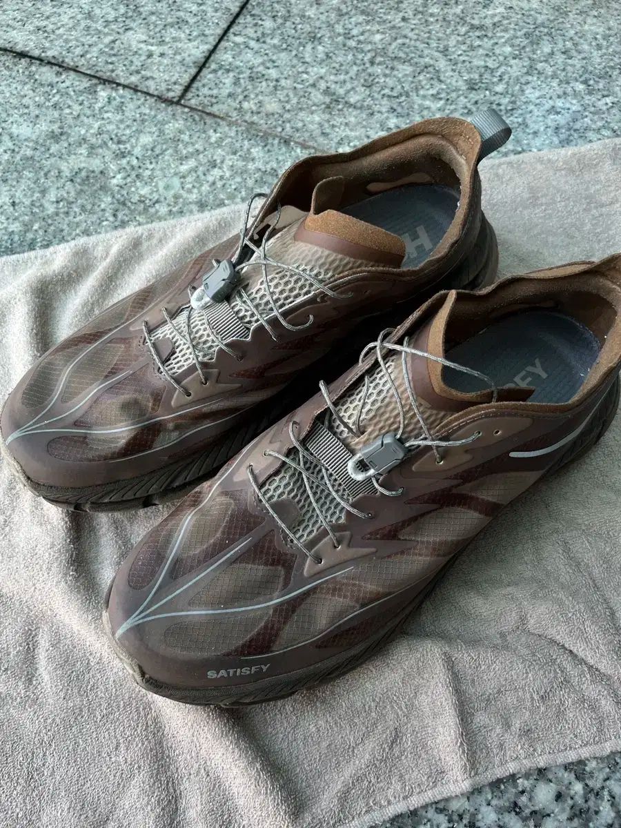 HOKA ONE ONE ホカオネオネ CETIS スパイ マパテ スピード 4 ライト ラバー 290