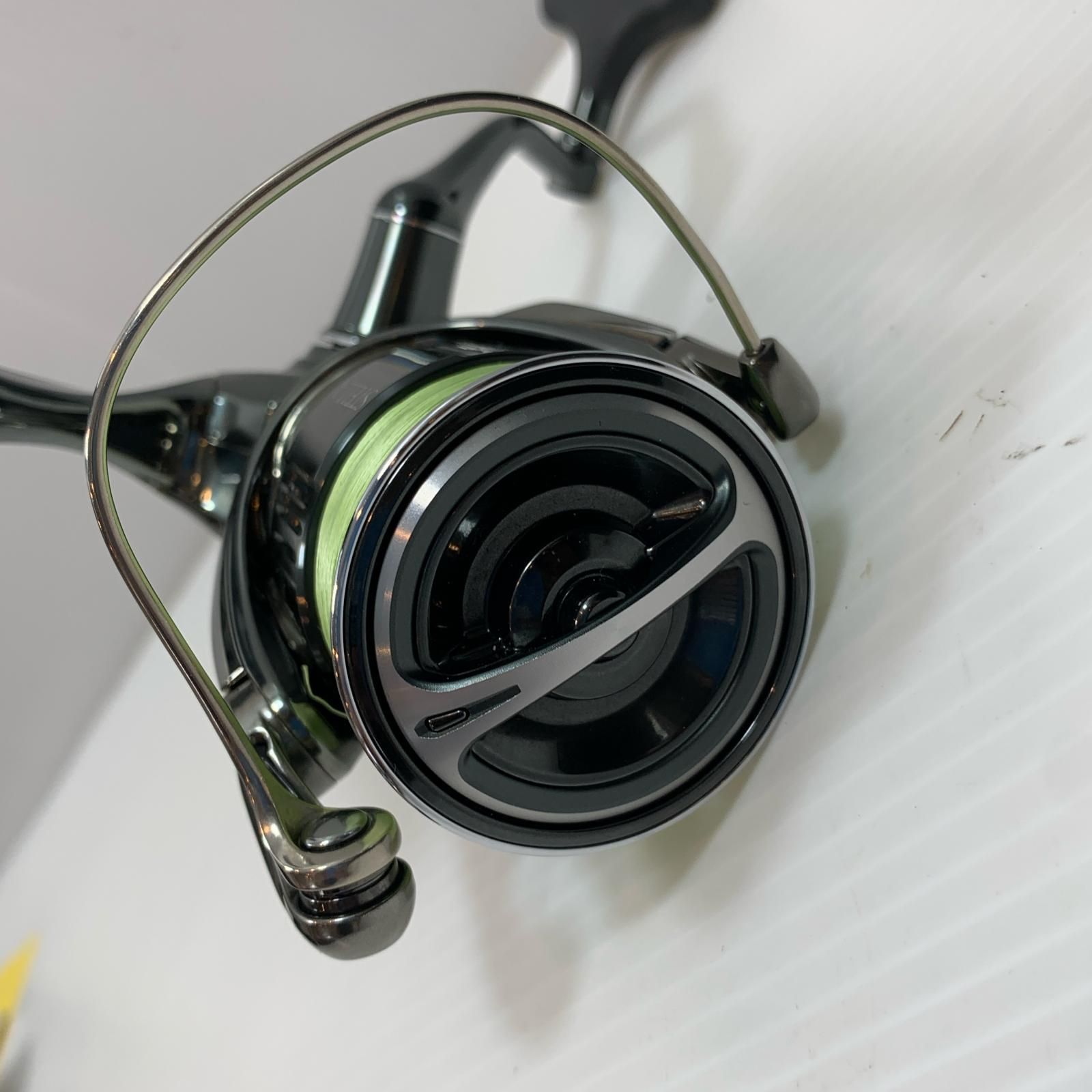 SHIMANO TWIN POWER 2500S 未使用品 本日発送できます 24ツイン