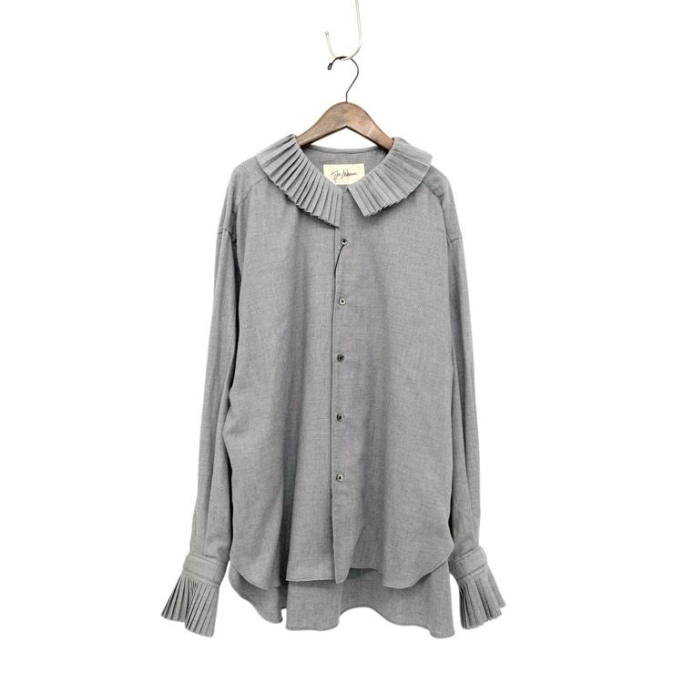 JUN MIKAMI ジュンミカミ　プリーツ襟　ブラウス　シャツ JUN MIKAMI “プリーツカラーシャツ” Green/Gray | Lapel online