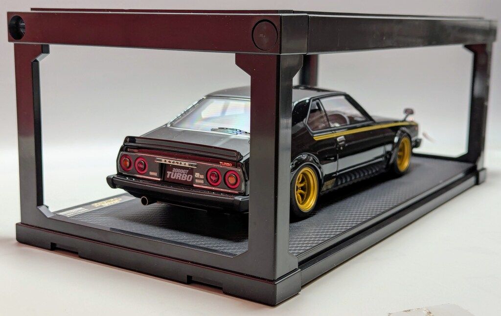 ミニカー ignition model Nissan Skyline 2000 GT-ES IG3233 1/18 Nissan Skyline 2000 GT-ES (C210) White With Engine