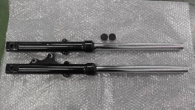YBR125 LBPRE054000005xxx の フロントサスペンション 1748913413